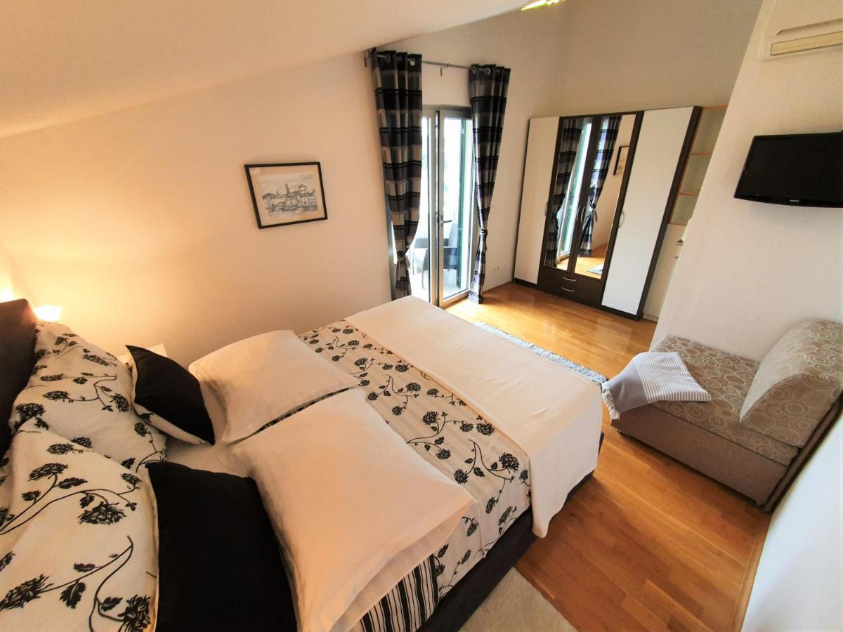 Villa Mira Trogir Eksteriør billede