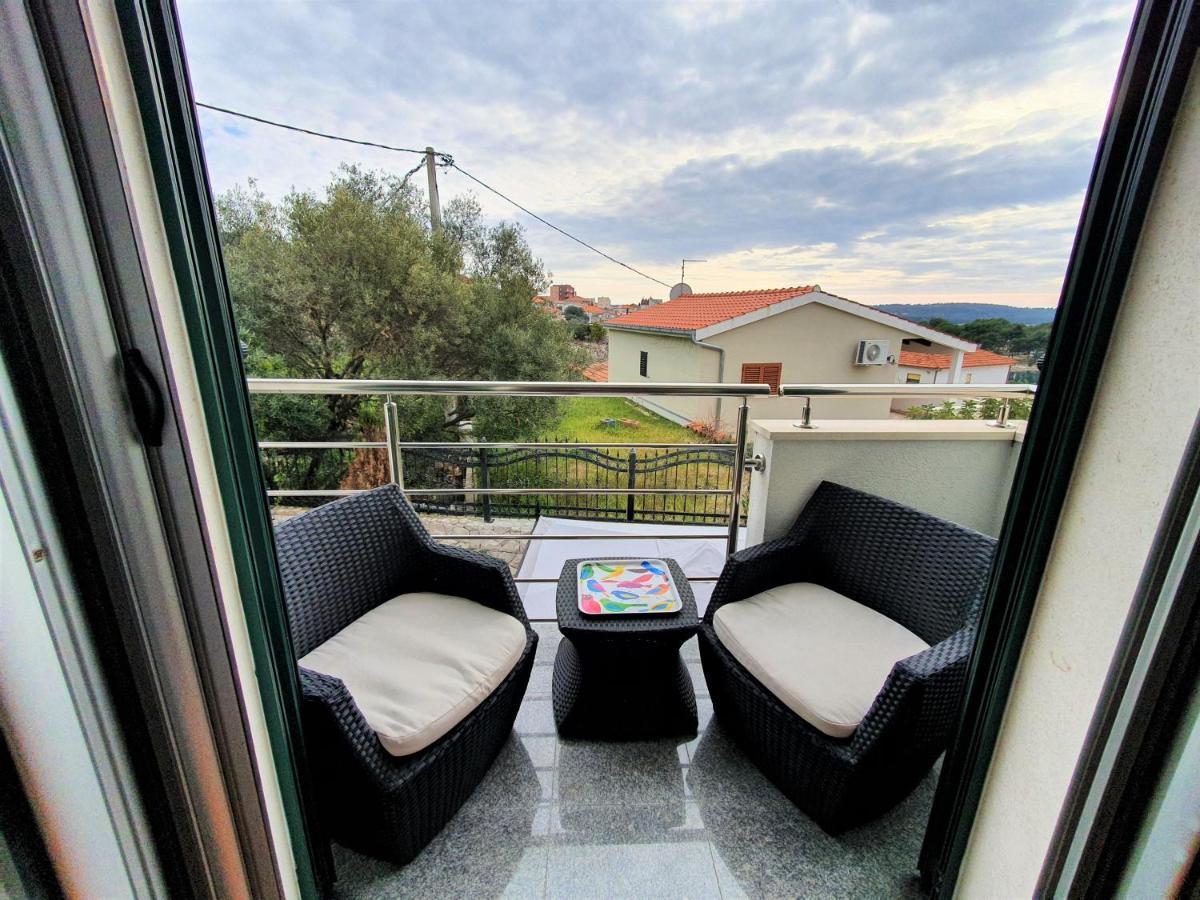 Villa Mira Trogir Eksteriør billede