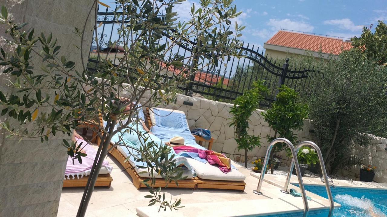 Villa Mira Trogir Eksteriør billede