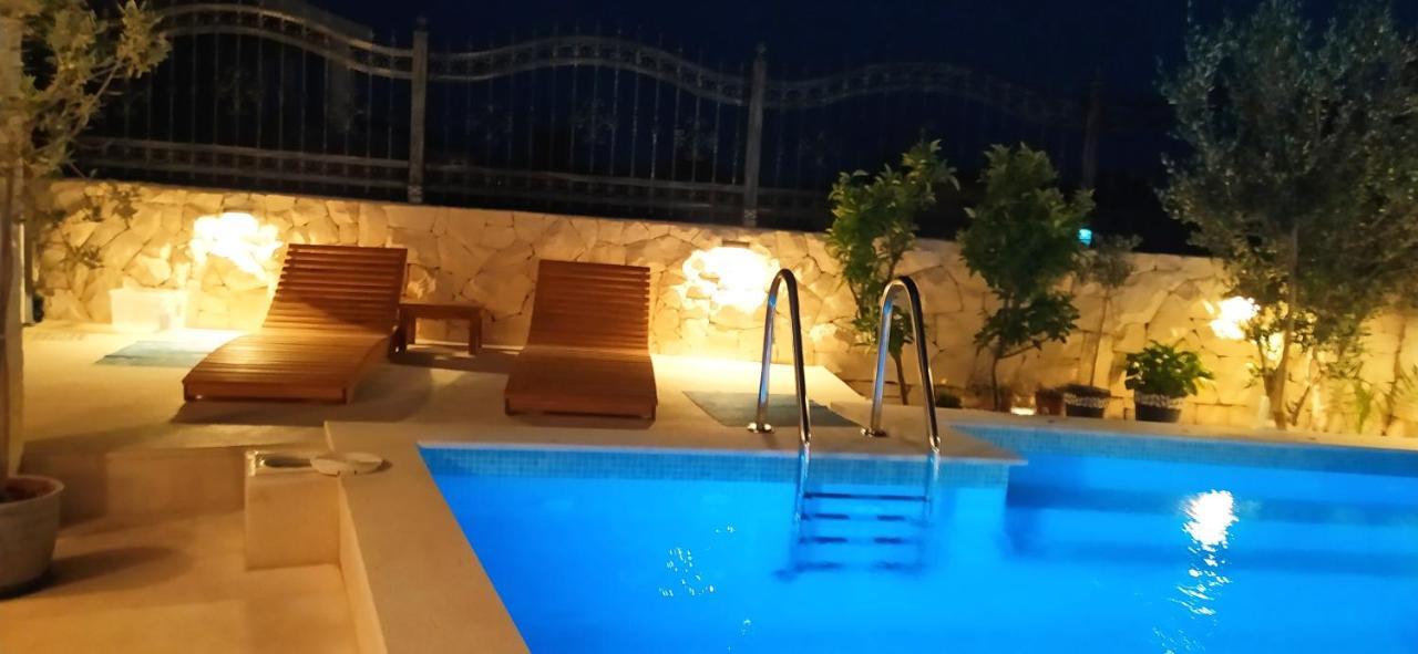 Villa Mira Trogir Eksteriør billede